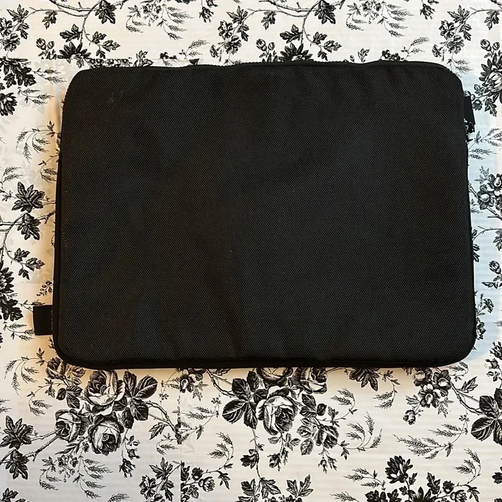 2/$18 Wacom Intuos Soft Laptop/ Tablet Case